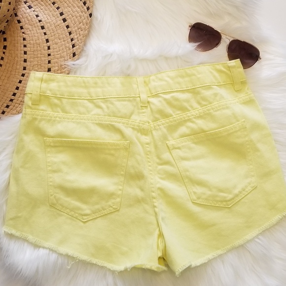 NWOT Refuge High Waist Vintage Cheeky Short Yellow - Picture 3 of 6